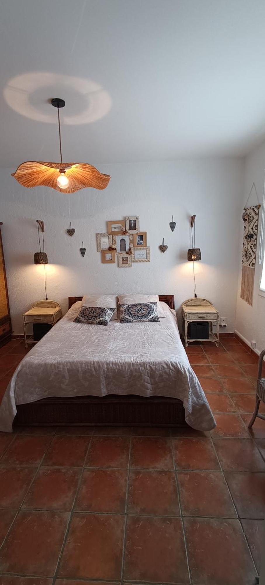Le Petit Patio Panzió Aigues-Mortes Kültér fotó